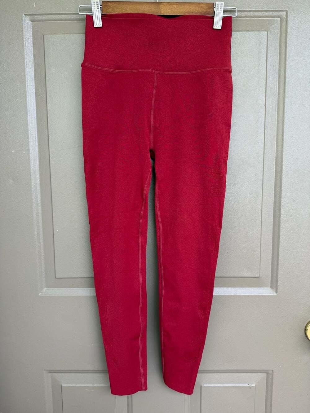Fabletics SculptKnit High-Waisted Leggings Red Size Large